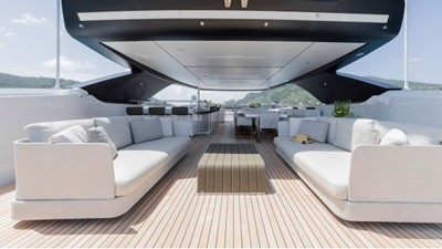 yacht-seven-sins-201709-exterior-09-59c28b35e2e55_v_default_small.jpeg