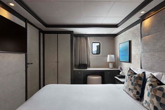 Double Cabin