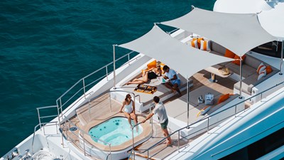 Foredeck Jacuzzi