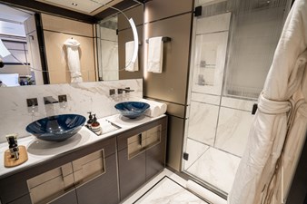 charter-yacht-reliance-46.jpg