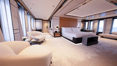 motor-yacht-reliance-for-charter-132.jpg