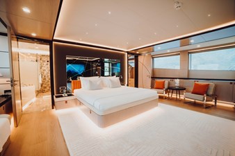 my-heeus-bering-yachts-44m-39.jpg