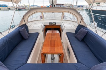 DEFIANCE 31 NAUTOR SWAN DEFIANCE SAILING YACHT FOR SALE (31)