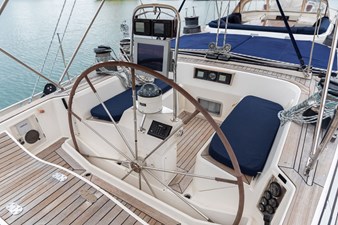 DEFIANCE 38 NAUTOR SWAN DEFIANCE SAILING YACHT FOR SALE (38)