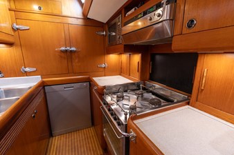 DEFIANCE 80 NAUTOR SWAN DEFIANCE SAILING YACHT FOR SALE (80)