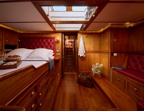 Black Swan Master Cabin 2