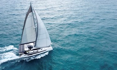 FLYING WHALE SIXTY SOLAR SAIL 2 