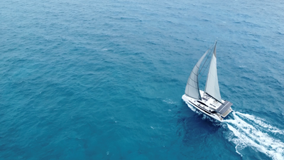 FLYING WHALE SIXTY SOLAR SAIL 3 