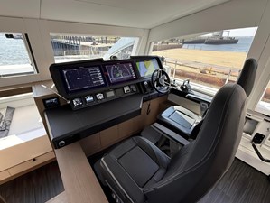 Xquisite SIXTY SOLAR POWER 8 