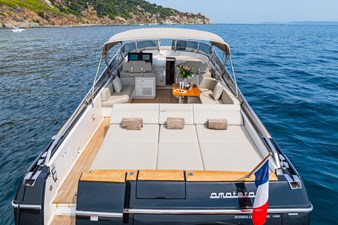 AMATERASU 17 AMATERASU Bimini Exterior 4