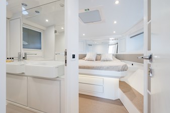 AMATERASU 37 AMATERASU Master Cabin 1