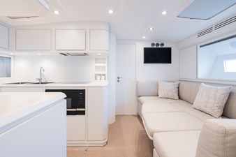 AMATERASU 32 AMATERASU Galley & Communal Space 2