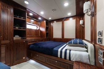 DOUBLE CABIN