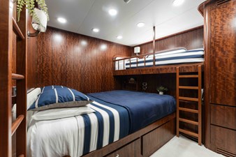 DOUBLE CABIN WITH PULLMAN