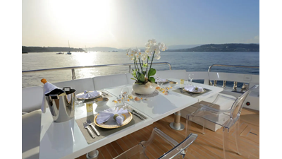 EXTERIOR DECK