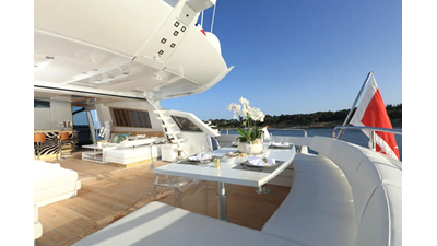 EXTERIOR DECK