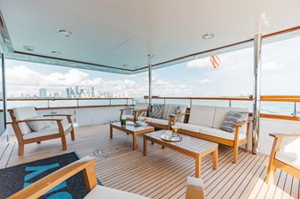 MAIN DECK AFT