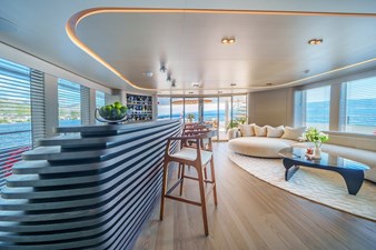 Upper Deck Lounge