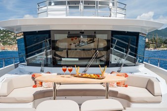 BOW SEATING