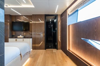MASTER ON MAIN DECK