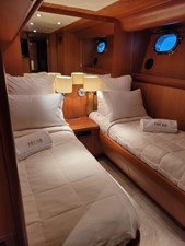 TWIN CABIN