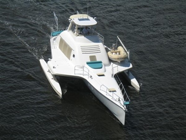 64' Multihull overhead forward profile2