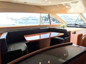 Lady Raine 11 Dinette