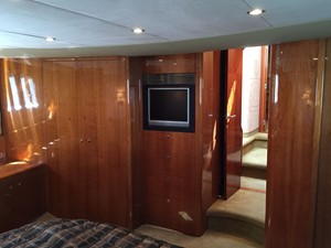 Lady Raine 15 Master Stateroom