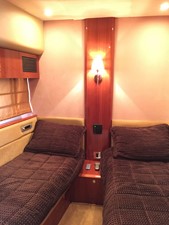 Lady Raine 22 Port Stateroom 