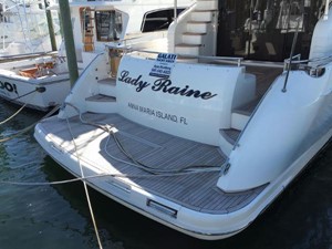 Lady Raine 50 Aft