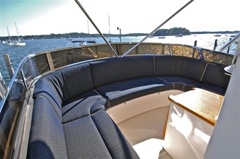 Jezebel 14 Fly Bridge seating