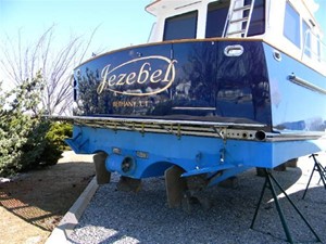 Jezebel 22 