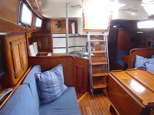 Salon, Looking Aft