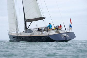 PURE 10 cruising