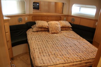 Tally Ho III 11 Master Queen Berth