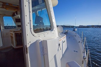 SHEARWATER 30 Sidedeck
