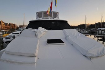 Imagine 9 bow deck with lounge cushions