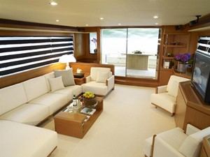 TILUSA 4 Saloon
