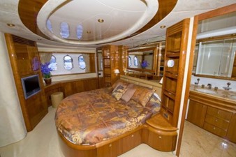 HELENA 12 Master Stateroom