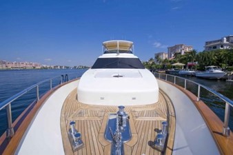 HELENA 20 Foward Deck