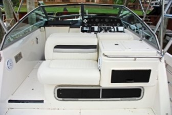 1993 Sea Ray Laguna 29 Walkaround 3 