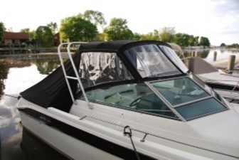 1993 Sea Ray Laguna 29 Walkaround 8 