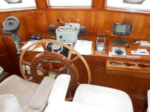 Island Waters 34 