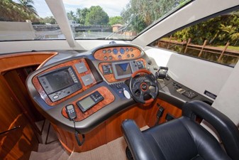 MAGIC EAGLE 22 Lower Helm Station