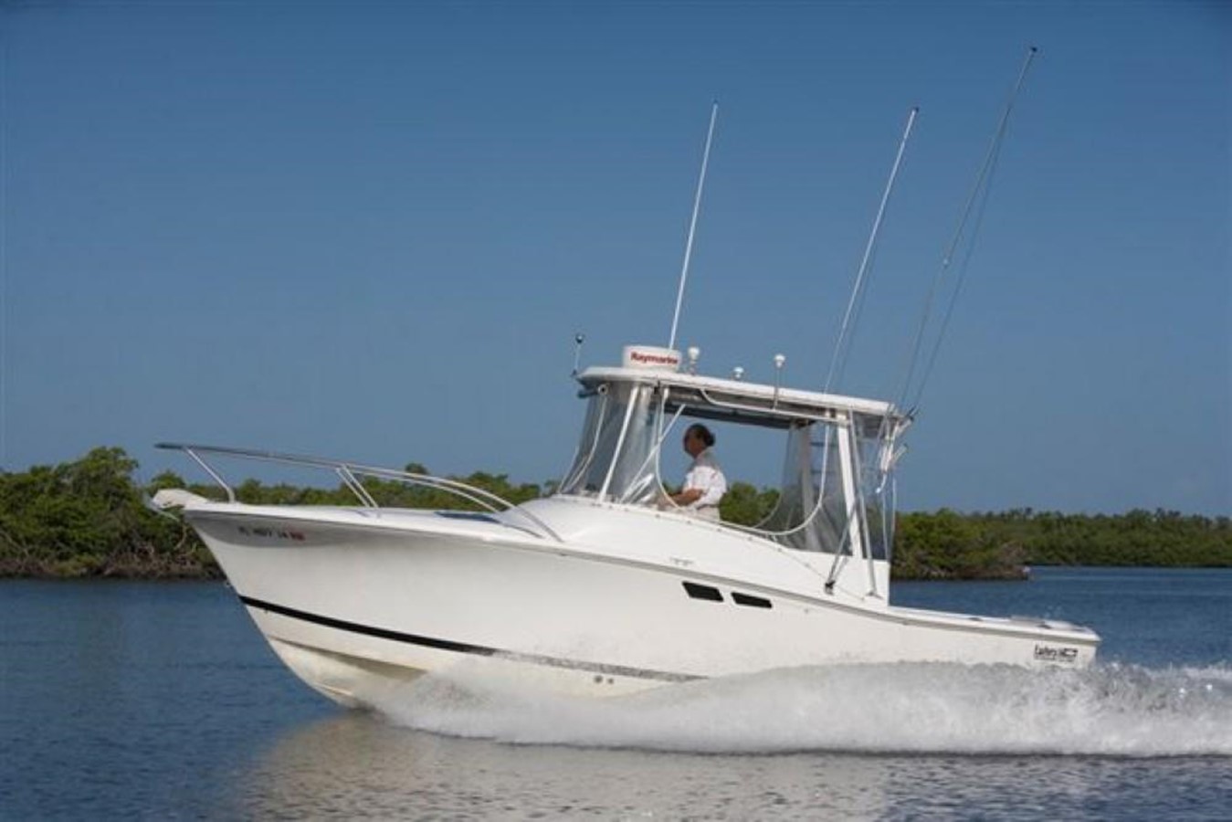 No Name Sport Fisherman LUHRS 25' 1" 1994 | YATCO