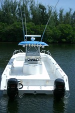 36 Twin Vee 5 Aft