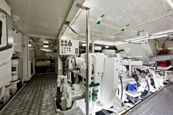 SCORPIONE dei mari 9 Engine room