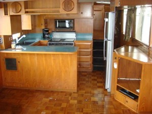 Sea Quester 12 49' DeFever salon forward