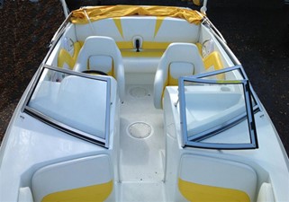 BAJA 202 ISLANDER 6 LARGE WALK THRU WINDSHIELD