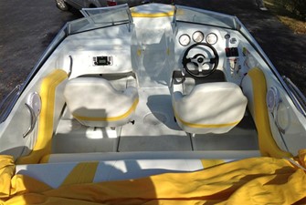 BAJA 202 ISLANDER 8 LARGE COCKPIT